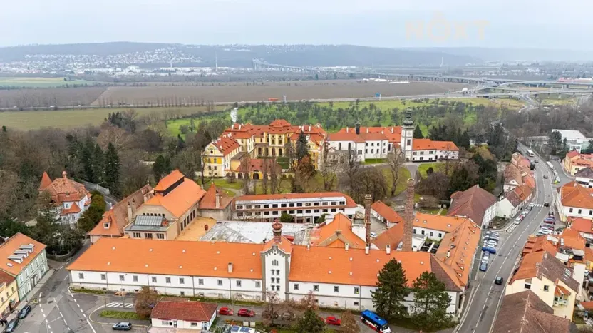 Prodej bytu 2+kk, Praha - Zbraslav, Elišky Přemyslovny, 34 m2