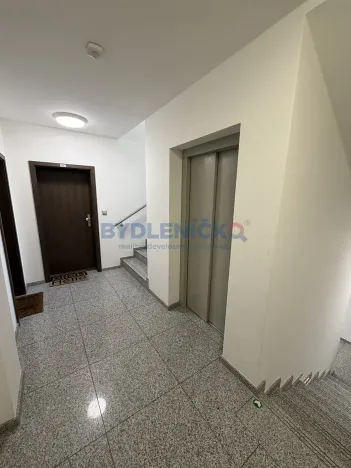 Prodej bytu 2+kk, České Budějovice, České Vrbné, 71 m2