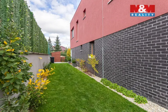 Prodej rodinného domu, Roztoky, Zvoncová, 162 m2