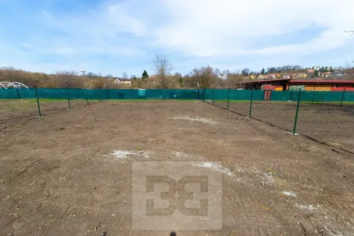 Pronájem zahrady, Praha - Horní Počernice, Stoliňská, 270 m2