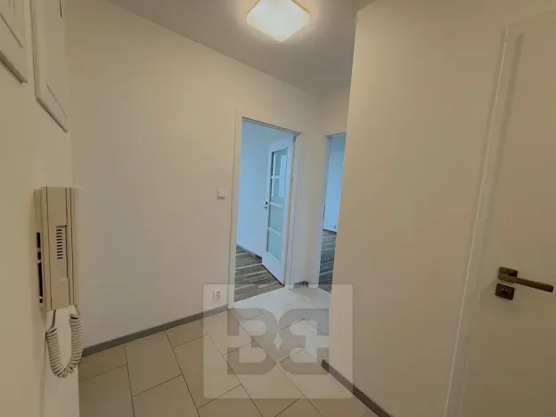 Pronájem bytu 3+kk, Praha - Horní Měcholupy, Janovská, 62 m2