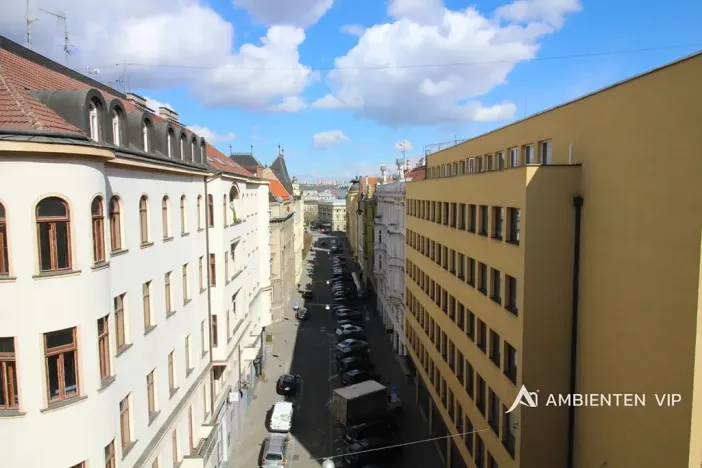 Pronájem bytu 1+kk, Brno, Kobližná, 54 m2