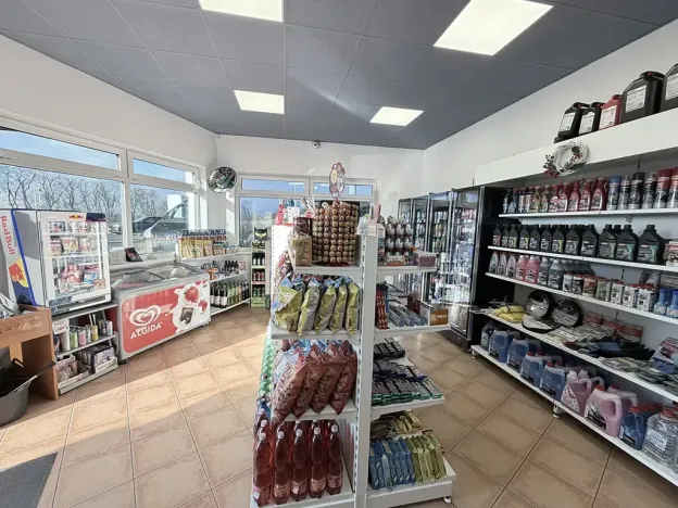 Prodej komerční nemovitosti, Kly, 781 m2