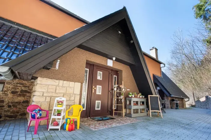 Prodej rodinného domu, Karolinka, Rekreační, 300 m2