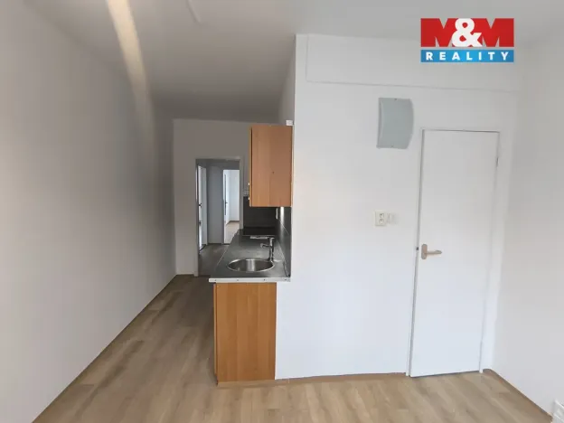 Pronájem bytu 2+1, Ústí nad Labem - Severní Terasa, Rabasova, 62 m2