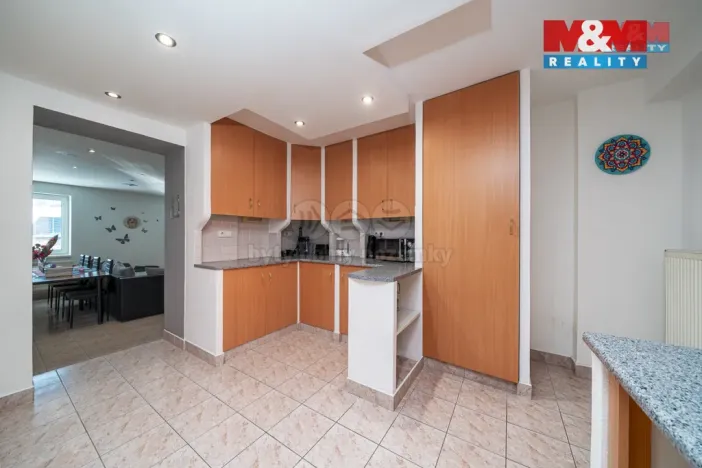 Prodej rodinného domu, Čelechovice na Hané - Studenec, 241 m2