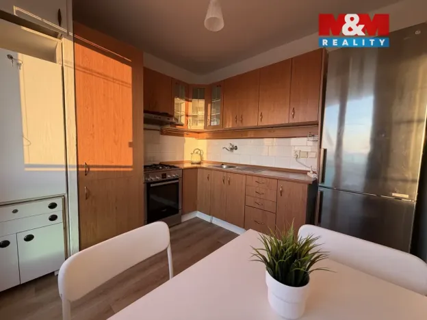 Pronájem bytu 2+1, Ostrava - Poruba, Francouzská, 56 m2