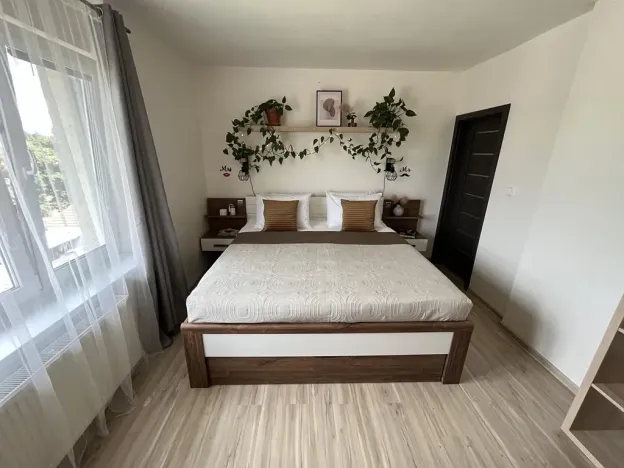 Pronájem bytu 3+kk, Odolena Voda, Náměstí Vítězslava Hálka, 77 m2