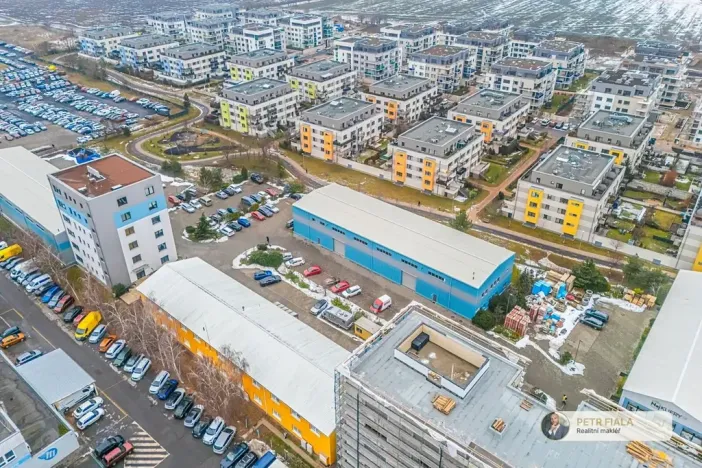 Pronájem kanceláře, Praha - Dolní Chabry, Dopraváků, 258 m2
