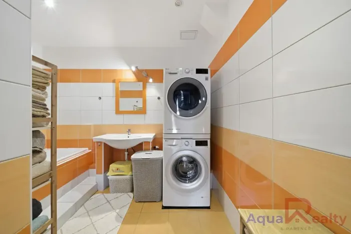 Prodej bytu 3+kk, Ostrov, Vančurova, 70 m2