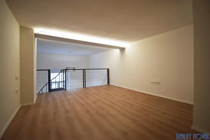 Pronájem bytu 2+1, Teplice, Českobratrská, 51 m2