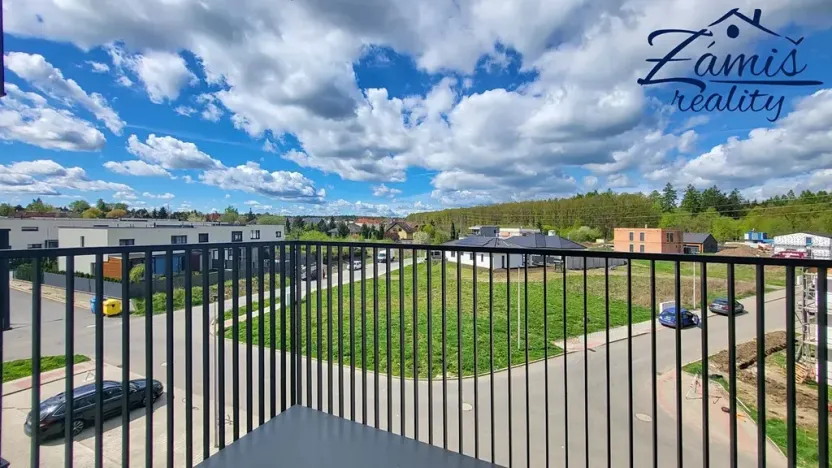 Pronájem bytu 1+kk, Kladno, Štěpána Rautenstraucha, 32 m2