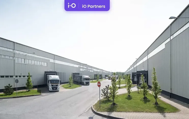 Pronájem skladu, Kněževes, U Zbrojnice, 4264 m2