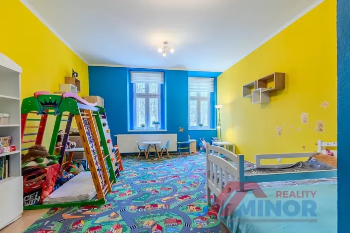 Prodej bytu 3+1, Slaný, Ouvalova, 94 m2