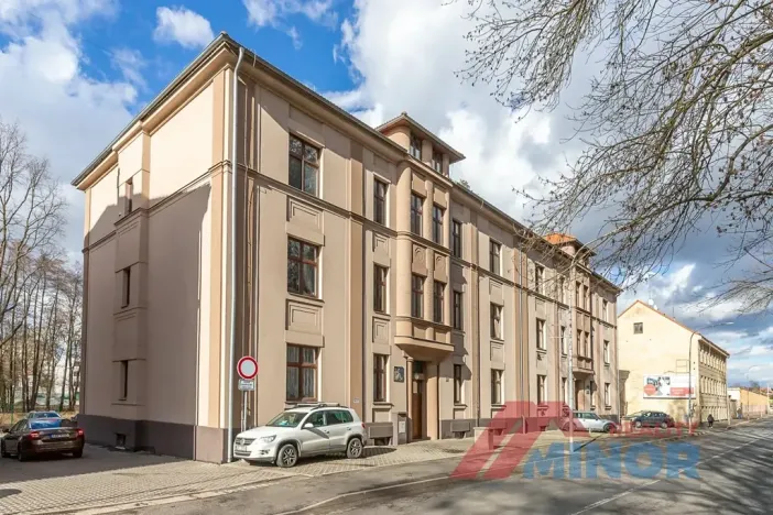 Prodej bytu 3+1, Slaný, Ouvalova, 94 m2