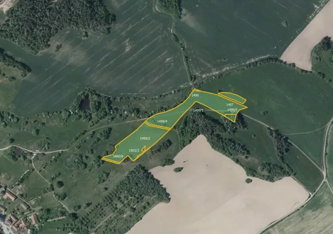 Prodej pole, Hroznatín, 30879 m2