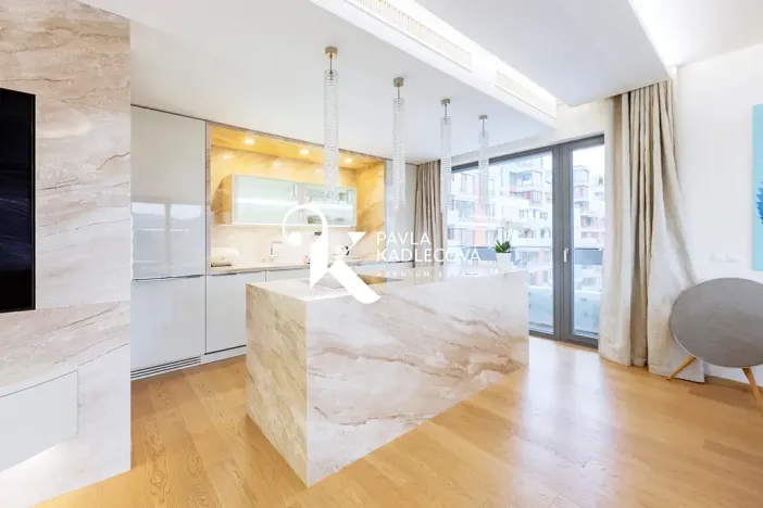 Prodej bytu 4+kk, Praha - Karlín, Karolinská, 200 m2