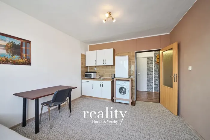 Pronájem bytu 1+kk, Znojmo, Přímětická, 20 m2