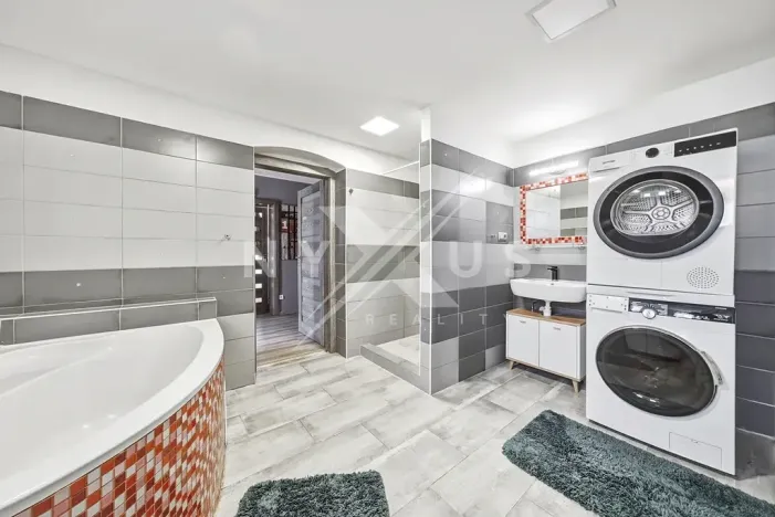 Prodej ubytování, Ronov nad Doubravou, Spojovací, 400 m2