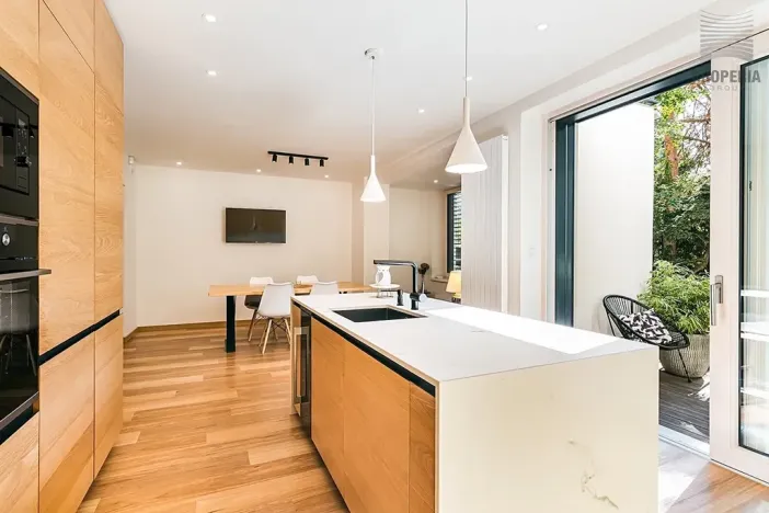 Prodej kanceláře, Brno, Obecní, 287 m2