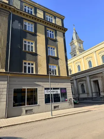 Pronájem obchodního prostoru, Ostrava, náměstí Msgre Šrámka, 224 m2