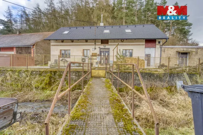 Prodej rodinného domu, Hlohovice - Hlohovičky, 53 m2