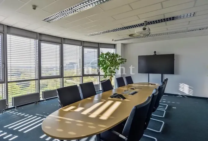 Pronájem kanceláře, Praha - Jinonice, Pekařská, 261 m2