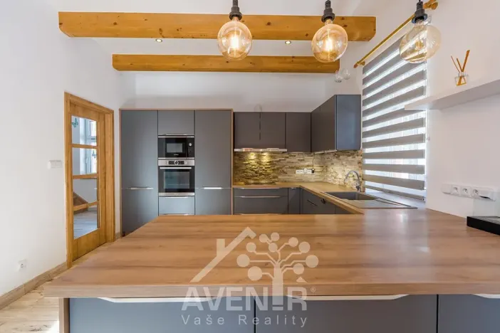 Prodej rodinného domu, Josefův Důl, 200 m2