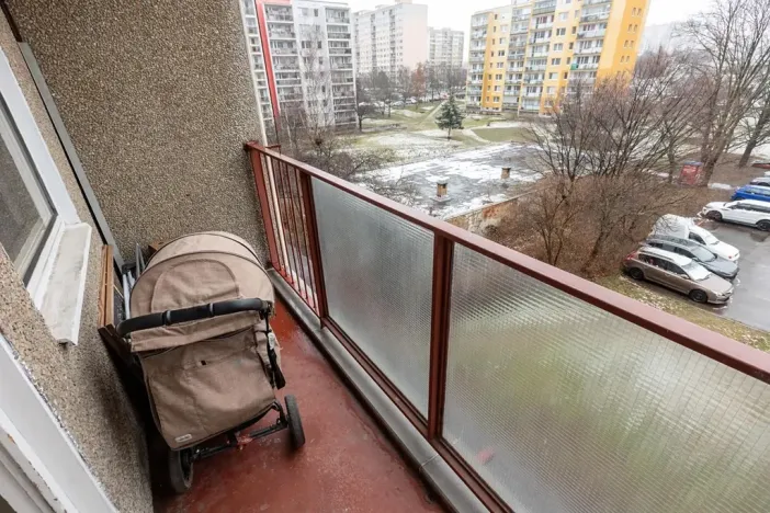 Pronájem bytu 3+1, Praha - Troja, Svídnická, 73 m2