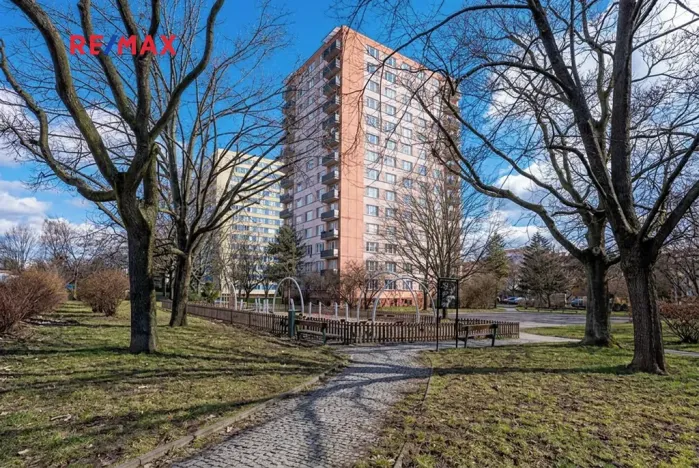 Prodej bytu 3+1, Praha - Malešice, Počernická, 72 m2