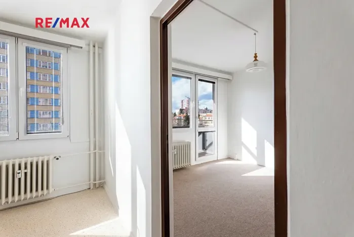 Prodej bytu 3+1, Praha - Malešice, Počernická, 72 m2