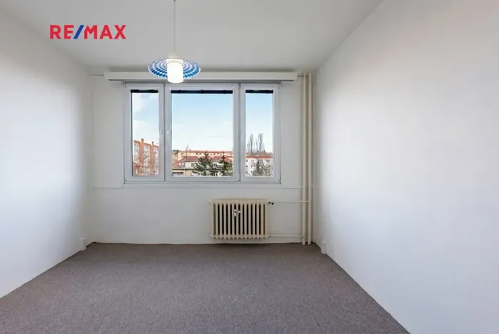 Prodej bytu 3+1, Praha - Malešice, Počernická, 72 m2