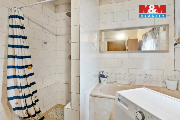 Prodej rodinného domu, Dubá, Sluneční, 242 m2