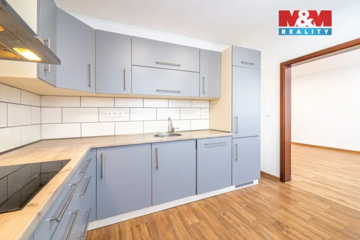 Prodej bytu 2+1, Děčín, Pohraniční, 62 m2