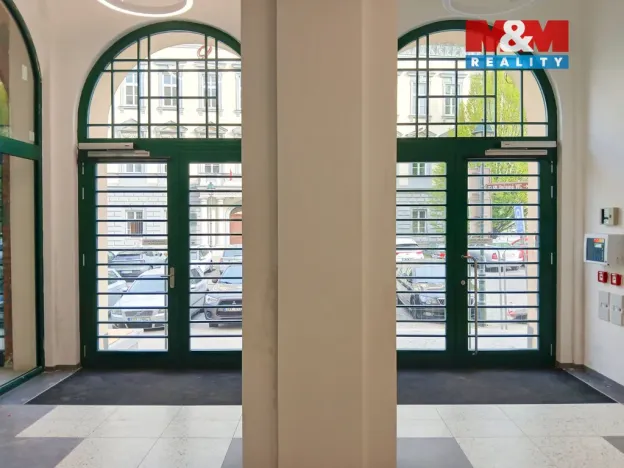 Pronájem obchodního prostoru, Opava, Masarykova třída, 25 m2