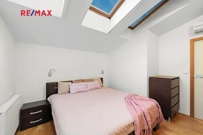 Prodej bytu 3+kk, Praha - Smíchov, Preslova, 95 m2