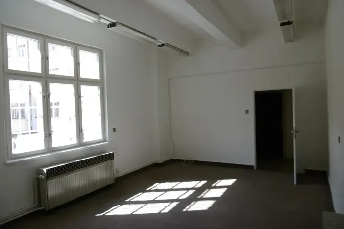 Pronájem kanceláře, Praha - Libeň, Sokolovská, 27 m2