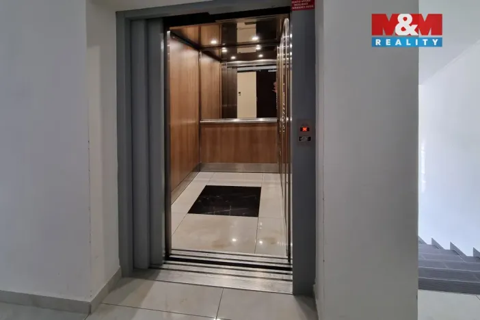 Pronájem bytu 3+kk, Karlovy Vary - Drahovice, Mattoniho nábřeží, 127 m2