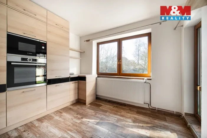 Prodej rodinného domu, Osík, 227 m2