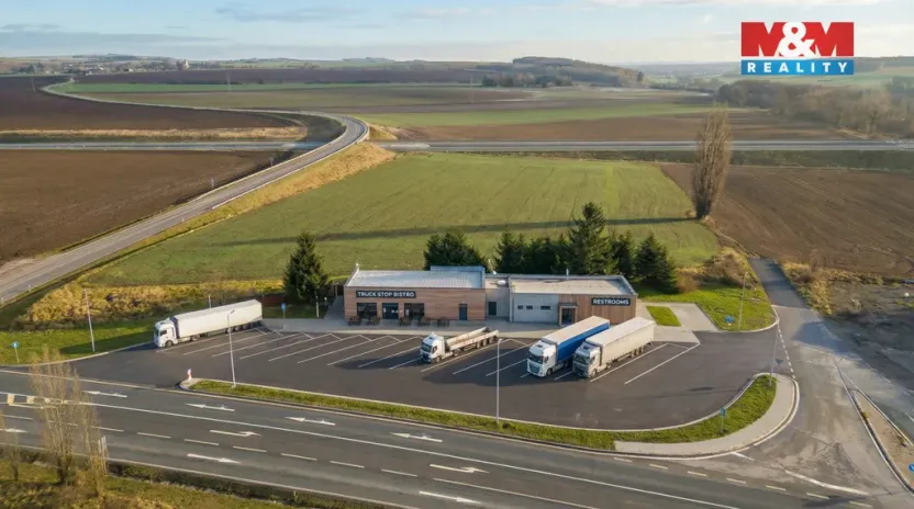 Prodej obchodního prostoru, Lochenice, 200 m2