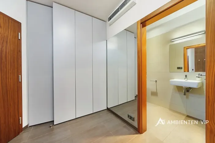 Pronájem bytu 3+kk, Brno, Kopečná, 93 m2