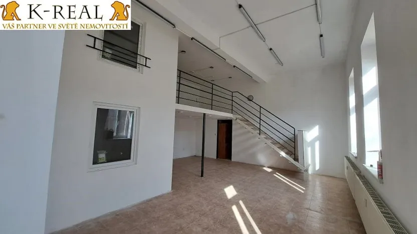 Pronájem kanceláře, Šebrov-Kateřina, 79 m2