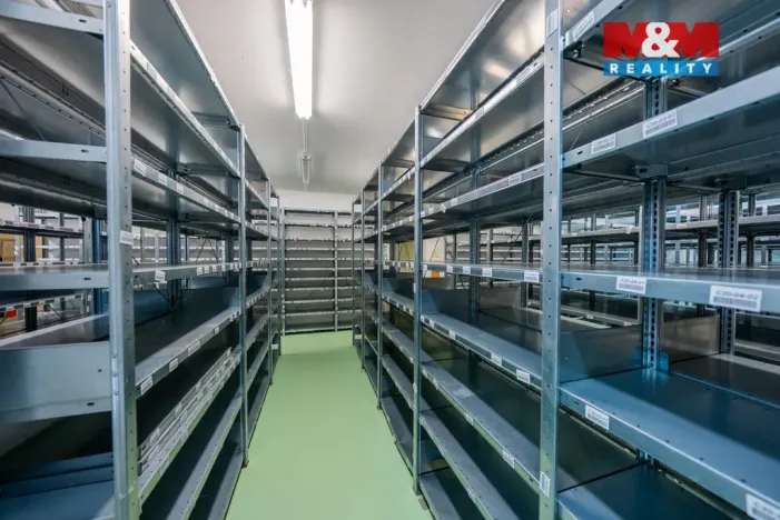 Pronájem výrobních prostor, Žďár, 1089 m2