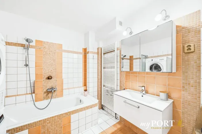 Pronájem bytu 4+kk, Plzeň, Erbenova, 83 m2