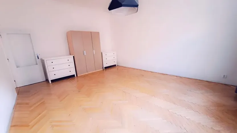 Pronájem bytu 2+1, Praha - Vinohrady, Sarajevská, 71 m2