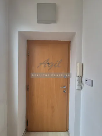 Pronájem bytu 1+kk, Brno, 28 m2