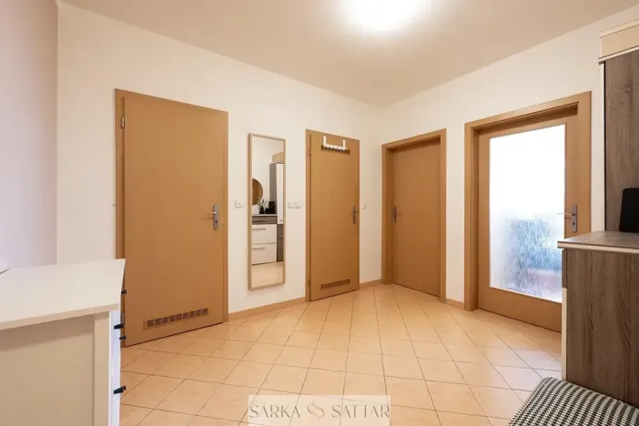 Prodej bytu 2+kk, Praha - Řepy, Skuteckého, 51 m2