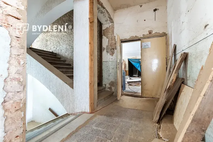 Prodej výrobních prostor, Malé Březno, 670 m2