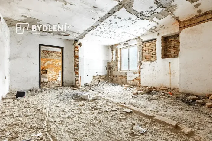 Prodej výrobních prostor, Malé Březno, 670 m2