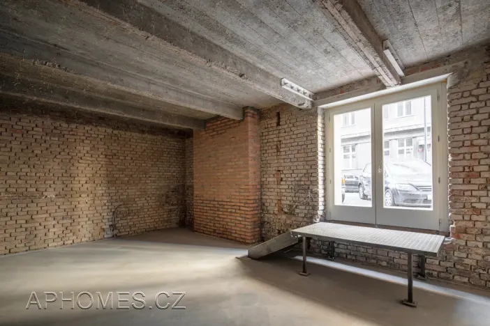 Pronájem obchodního prostoru, Praha - Nové Město, Podskalská, 41 m2